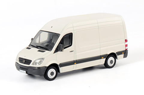 Mercedes sprinter van toy #1