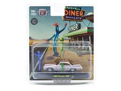 M2MACHINES #67500-16D - 1960 Chrysler 300F in Light Pink