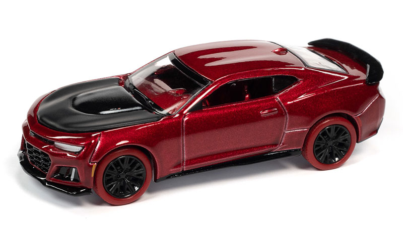 Auto World 2019 Chevrolet Camaro ZL1 ULTRA RED CHASE