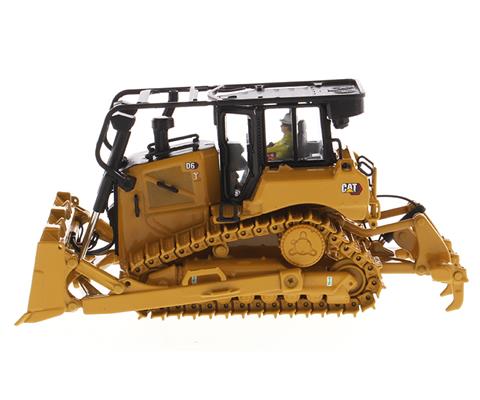 Diecast Masters Caterpillar D6 Track Type Tractor Dozer