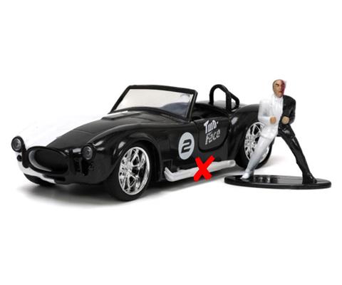 Cars - JADA TOYS - 33091-X - 1965 Shelby Cobra 427 S/C with Two-Face Figure  EXHAUST INSTALLED BACKWARDS ON MODEL Item not exactly to scale -  approximate size is between 1:32 and 1:43 scale u003c/iu003e