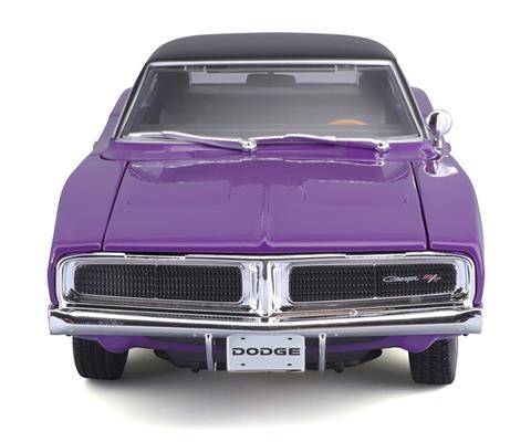 1969 PURPLE DODGE CHARGER R/T 1/18 Scale by Maisto Special Edition Die cast good Car