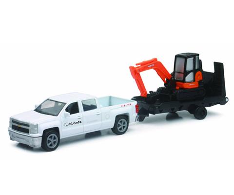 Construction - NEW-RAY - SS-34223 - Kubota KX040 Mini Excavator on Trailer  with Chevrolet Pickup Truck Truck is made of diecast metal, other pieces  are durable plastic</i>