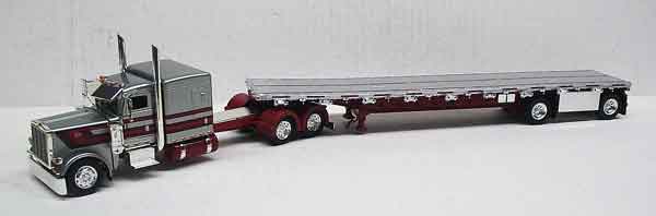 Tonkin Replicas Peterbilt 389