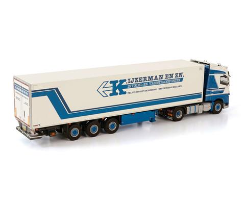 WSI Model Ijzerman Transport Volvo FH4 Globetrotter 4x2 Tractor