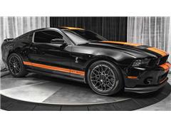 ACME #SC64012 - 2013 Ford Mustang Shelby GT500 in Black and Orange