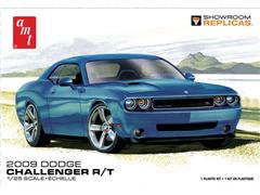 1117M - AMT 2009 Dodge Challenger R_T 2T