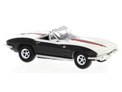 BREKINA #18029 - 1962 Chevrolet Corvette C2 Convertible in Black and White with Red Racing Stripe