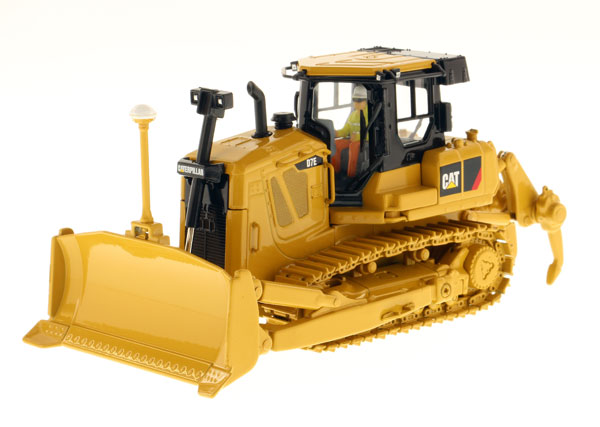 diecast masters caterpillar