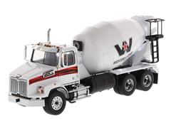 71035 - Diecast Masters Western Star 4700 SF Concrete