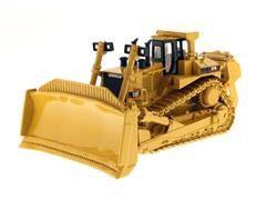85025 - Diecast Masters Caterpillar D11R Track Type Tractor Dozer Core