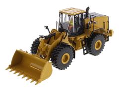 85682 - Diecast Masters Caterpillar 966 GC Wheel Loader High Line