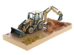 85755 - Diecast Masters Caterpillar 420F2 IT Weathered Backhoe