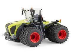 16509 - ERTL Toys Claas Xerion 4500 4WD Tractor