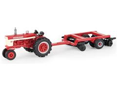 44377 - ERTL Toys Farmall 460 Tractor