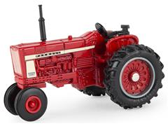ERTL #44447 - Farmall 806 Tractor