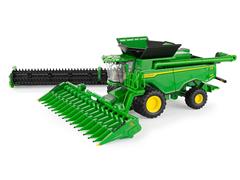 45735 - ERTL Toys John Deere X9 1100 Combine