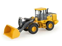 45844 - ERTL Toys John Deere 544P Wheel Loader