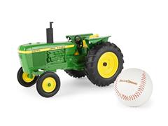 45899 - ERTL Toys John Deere 2640 Field of