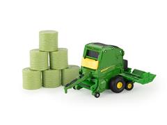 45902 - ERTL Toys John Deere 561R Round