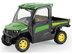 45939 - ERTL Toys John Deere XUV845R Gator