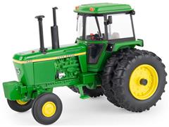 ERTL #45991 - John Deere 4430 Tractor - Prestige Collection - LP86732