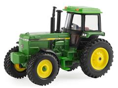 ERTL Toys John Deere Tractor