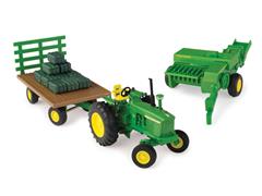 46667 - ERTL Toys John Deere Haying Playset