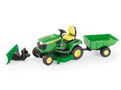 47395 - ERTL Toys John Deere X758 Lawn Mower