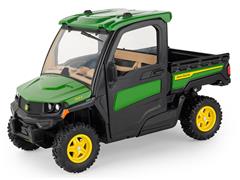 ERTL #85079 - John Deere XUV845R Gator