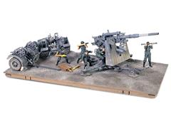 FORCES OF VALOR #FOV-801008A - Flak 36 - Krupp German Army Artillery Gun Flak 36 with Flak Rohr 36 Gun Barrel and SD 202 Tow