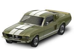 GREENLIGHT #125402-A - 1967 Ford Mustang GT500 Fastback in Lime and Gold