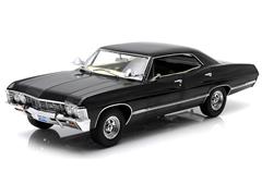 19119 - Greenlight Diecast 1967 Chevrolet Impala Sport Sedan