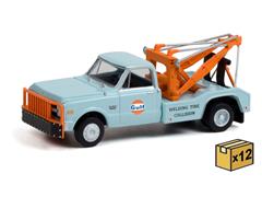 30275-CASE - Greenlight Diecast Gulf Oil Welding Tire Collision 1969 Chevrolet