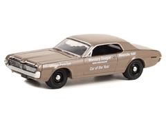 Greenlight Diecast 1967 Mercury Cougar Riverside 500