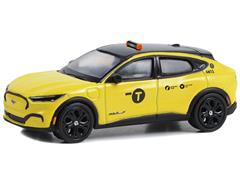 30430 - Greenlight Diecast NYC Taxi 2022 Ford Mustang