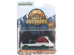 Greenlight Diecast 1982 Chevrolet C 10 Silverado Pickup