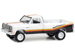 41160-C - Greenlight Diecast Mopar Direct Connection 1981 Dodge Ram