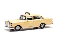 095693 - Herpa Model Mercedes Benz 200