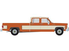 IXO AMERICA #IA64019 - 1975 Chevrolet K30 Crew Dab Dually in Grecian Bronze and Santa Fe Tan