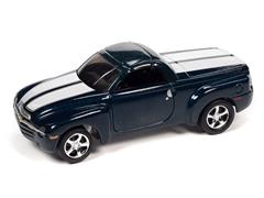 Johnny Lightning 2005 Chevrolet SSR