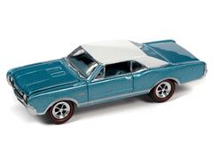 Johnny Lightning 1967 Oldsmobile 442