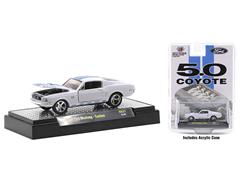 31500-HS27 - M2 Machines 1968 Ford Mustang Custom 50 Coyote Hobby