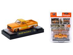 M2MACHINES #31500-HS61-SP - 1976 GMC Sierra Grande 15 - Orange Slice