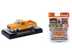 M2MACHINES #31500-HS61 - 1976 GMC Sierra Grande 15 - Orange Slice