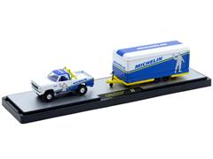 M2MACHINES #36000-98-B - Michelin - 1979 Dodge 150 Power Wagon Pickup Truck and 1969 Dodge Dart Swinger in a Car Trailer in Blue