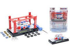 M2MACHINES #37000-79-C - 1960 VW Delivery Van in Red and Blue Checkers