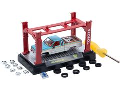 M2MACHINES #37000-88-A - 1985 Toyota Pickup Truck with In-Bed Sound System in White and Blue