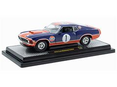M2MACHINES #40300-135B - Gulf Racing - 1970 Ford Mustang Custom in Blue Orange and White with Gulf Graphics