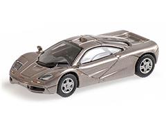 870133824 - Minichamps McLaren F1 Roadcar